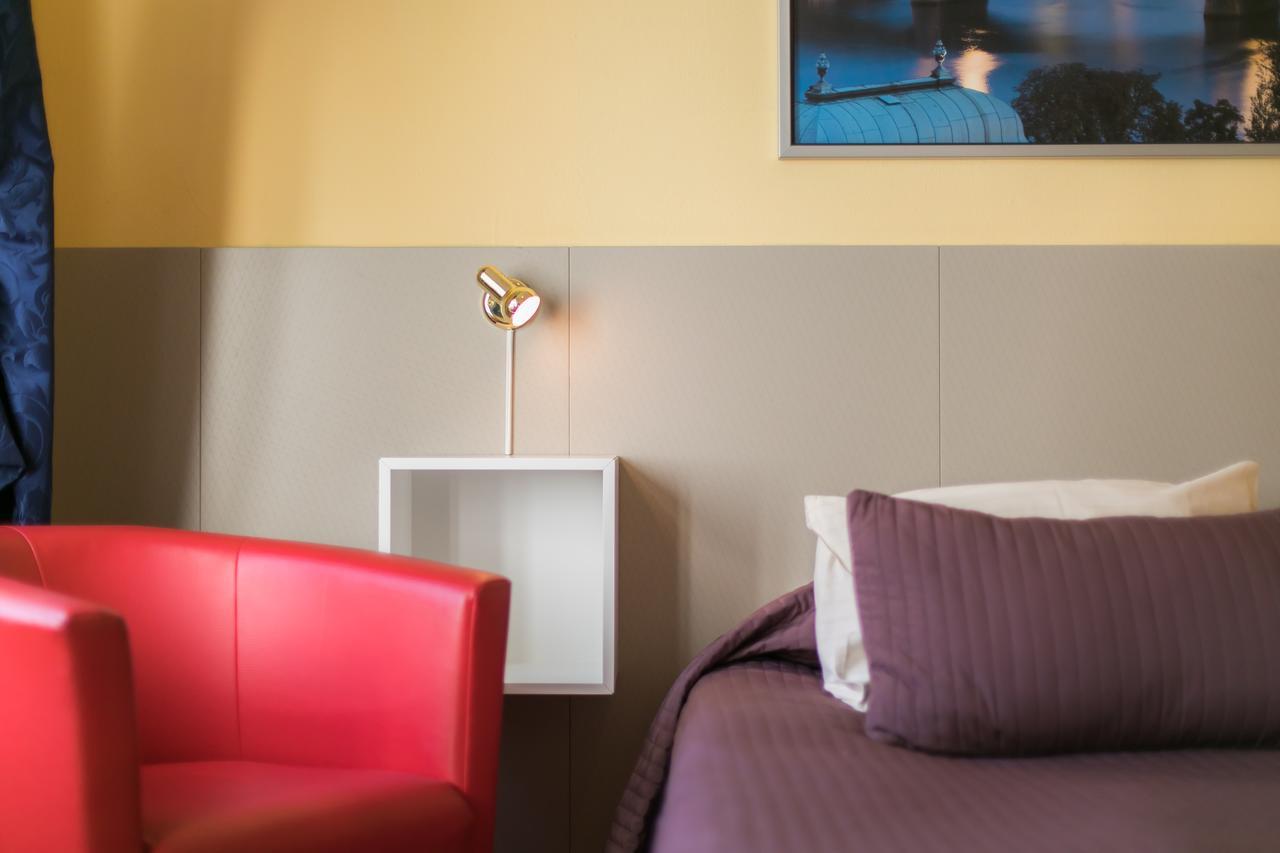 City Lounge Crown Hotel プラハ エクステリア 写真